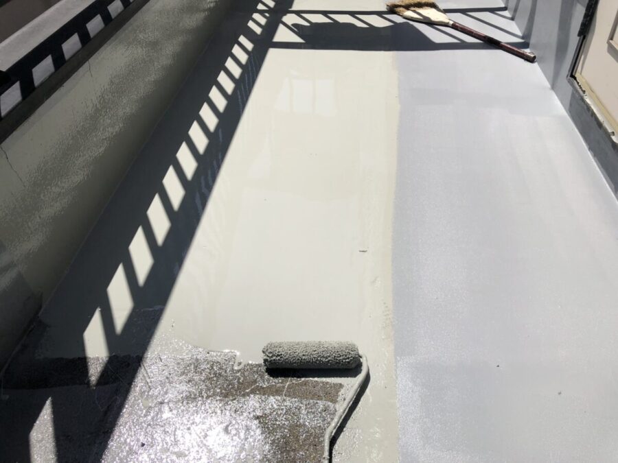 八王子市のアパート共用部床のウレタン防水施工