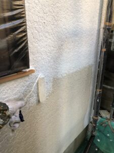 八王子市台町 外壁下塗りの様子