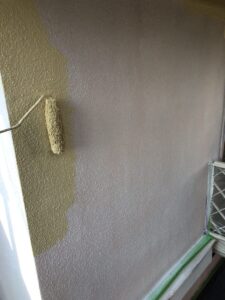 八王子市中野山王 外壁上塗り1回目