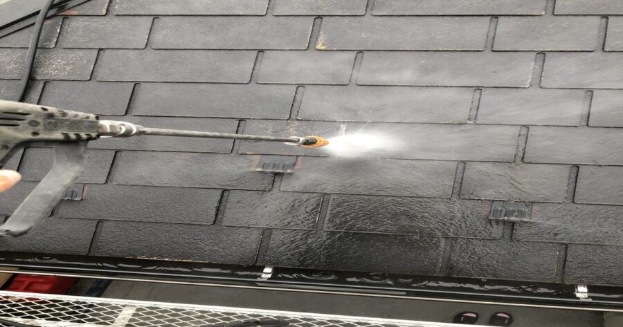 八王子市中野上町で行った屋根高圧洗浄