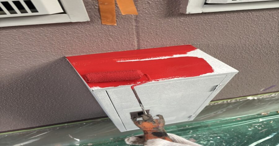 八王子市別所|消火器ボックス 中塗り