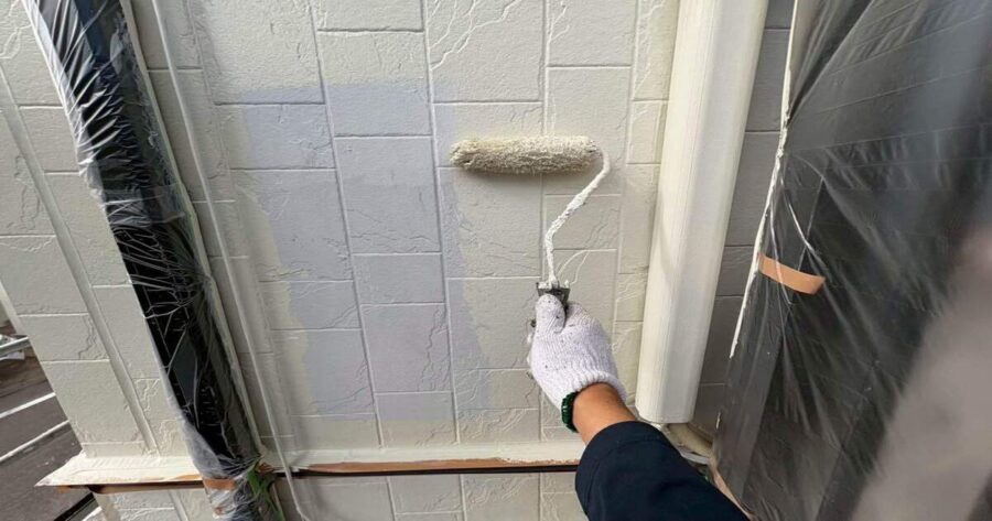 八王子市鑓水|外壁 中塗り(パーフェクトトップ)