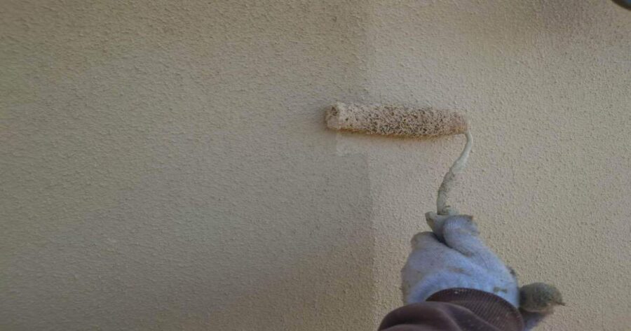 八王子市館町|外壁塗装 中塗り